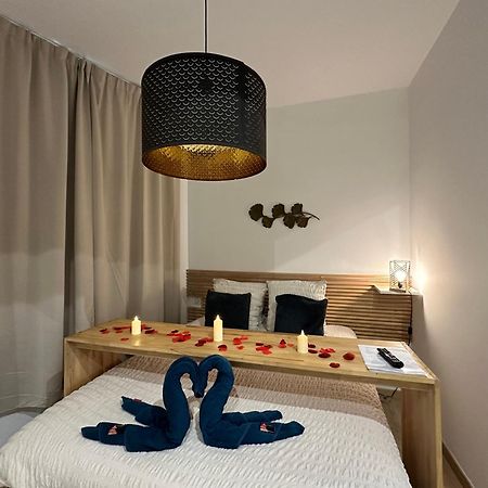 Mieuxqualhotel Jacuzzi Privatif La Parenthese Bordeaux Buitenkant foto