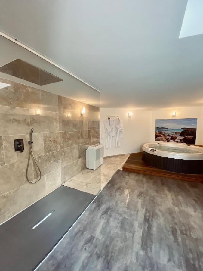 Mieuxqualhotel Jacuzzi Privatif La Parenthese Bordeaux Buitenkant foto