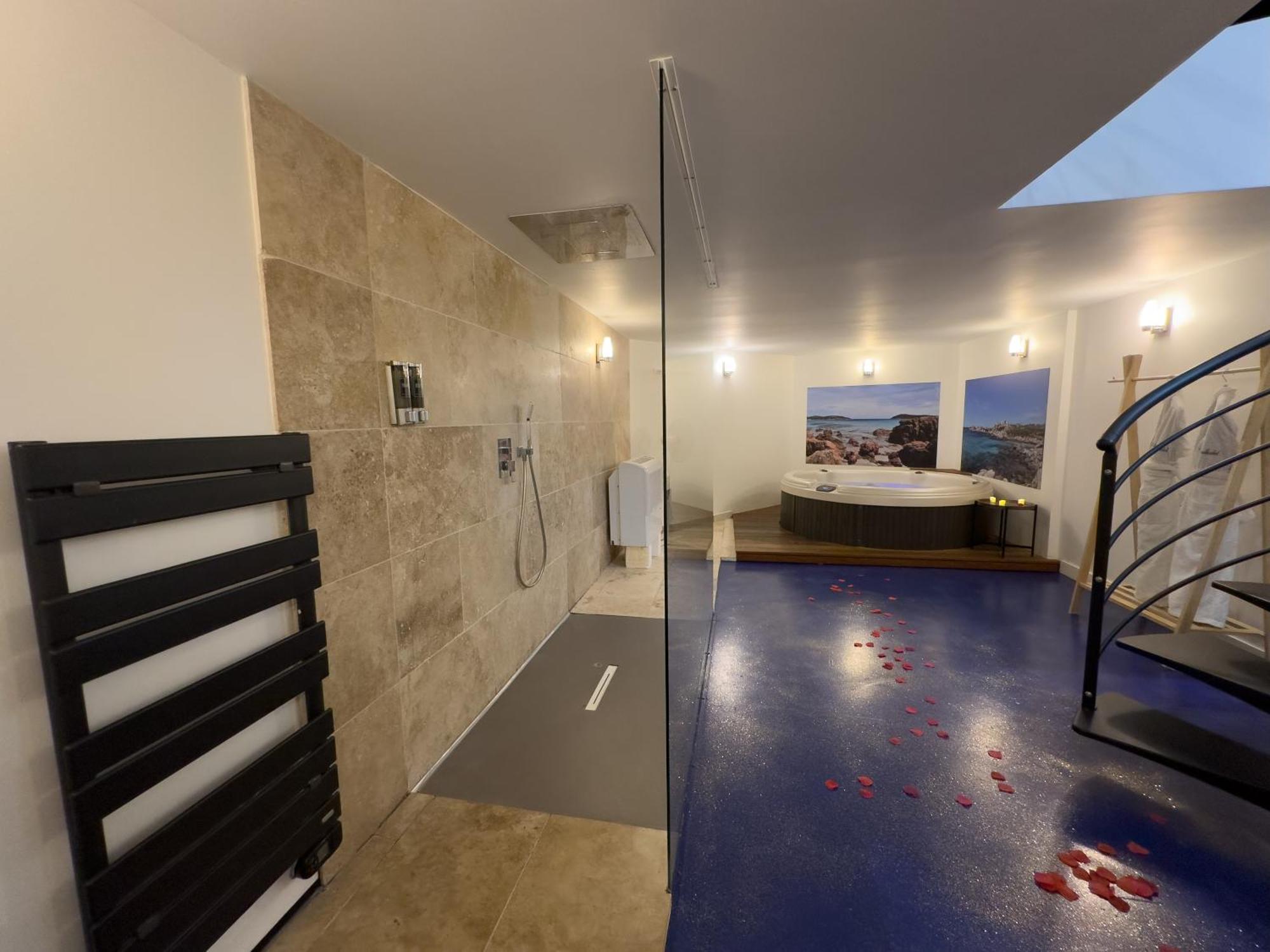 Mieuxqualhotel Jacuzzi Privatif La Parenthese Bordeaux Buitenkant foto