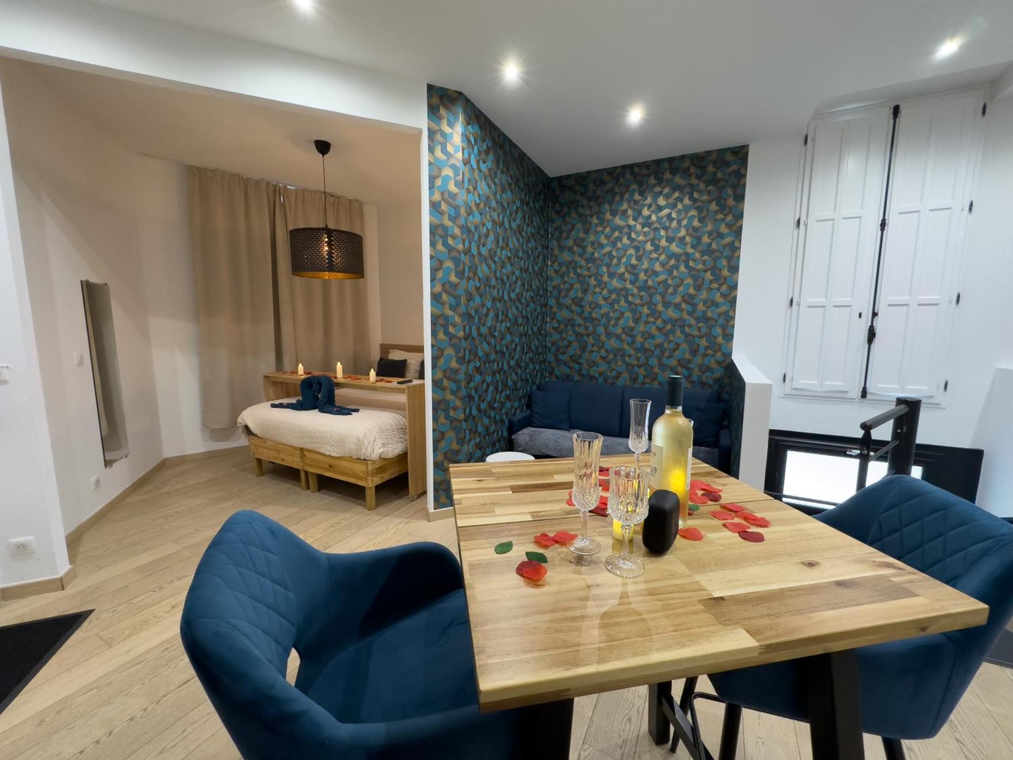 Mieuxqualhotel Jacuzzi Privatif La Parenthese Bordeaux Buitenkant foto